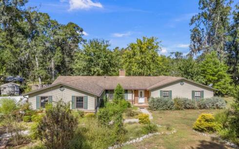162 NW Palmetto Blvd