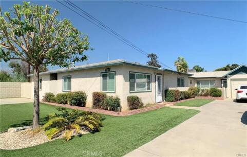 12931 Roswell Ave