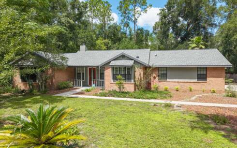 1643 NW Frontier Dr