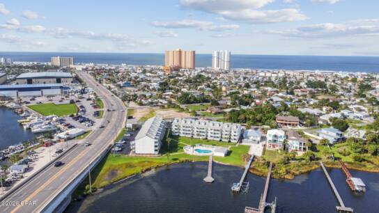3600 Navy Blvd D106