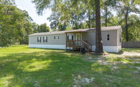 833 SW Newark Dr