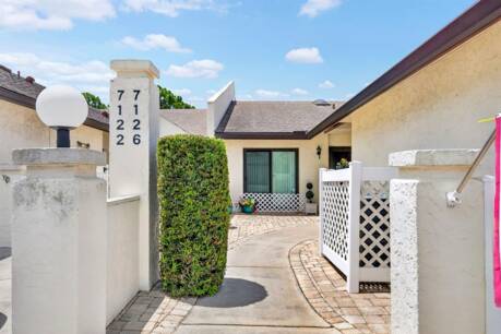 7126 28th Avenue Dr W 2250