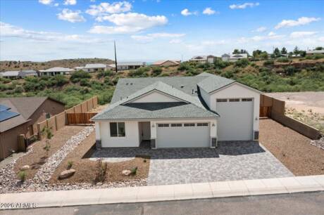 523 Cleopatra Hill Rd