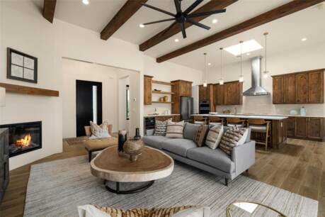 6 High Desert Vista