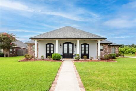 503 Country Cottage Blvd