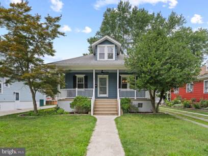 327 W Kings Hwy