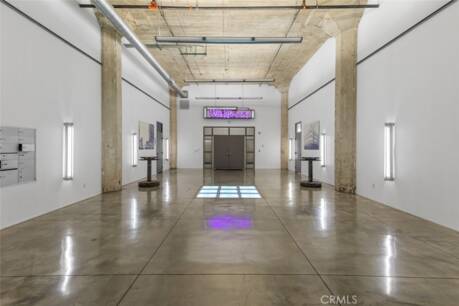115 W 4th St 308