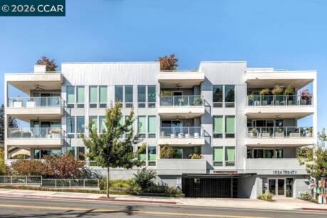 1954 Trinity Ave 302