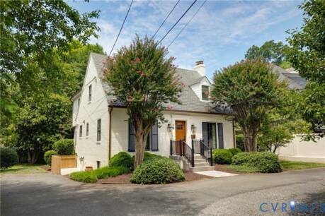 14 Libbie Ave
