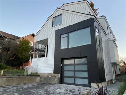 2211 N 59th St