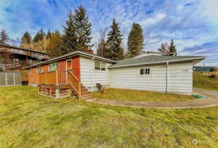 1100 N 23rd Ave
