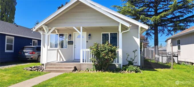 243 22nd Ave