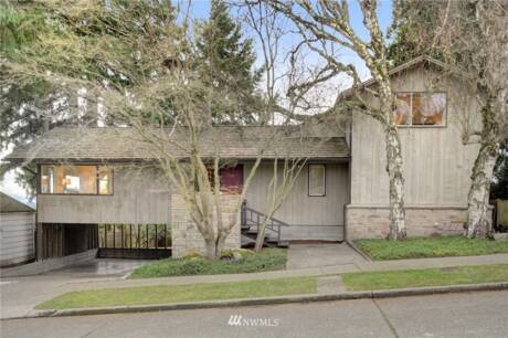 5711 Ann Arbor Ave NE