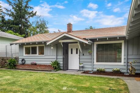 12017 68th Ave S