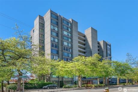 601 Belmont Ave E F7