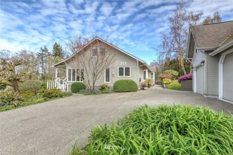 711 NW Lofall Rd