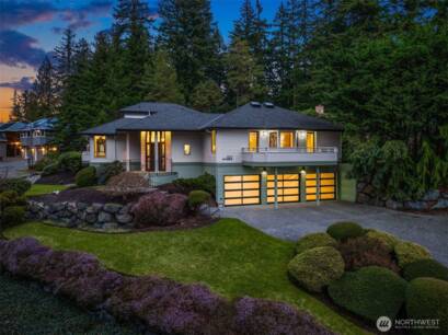 1102 12th Ave N