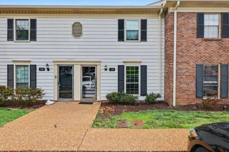 719 Fox Ridge Dr