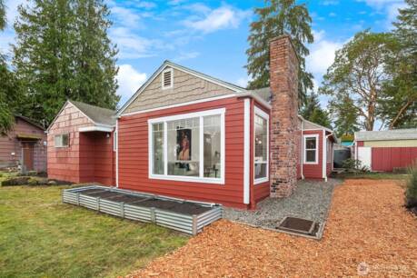 14089 24th Ave NE