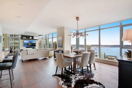 583 Battery St 3406