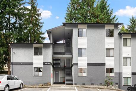 12019 100th Ave NE 2A
