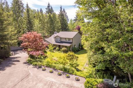 2539 E Lynnwood Dr