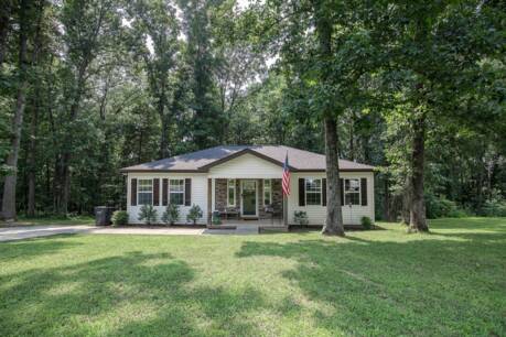 1016 Chris Dr