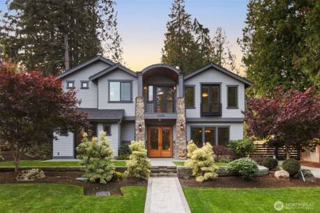 4229 95th Ave NE