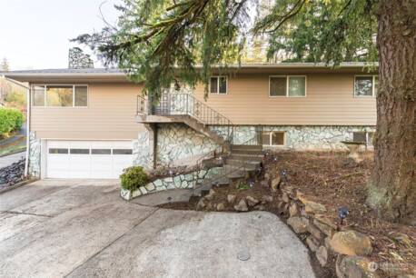 402 Coal Creek Rd