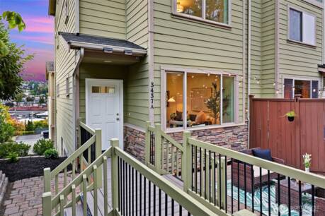 3437 14th Ave W A