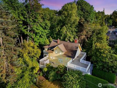 4324 35th Ave W