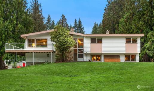 20524 SE 26th Street