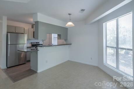 8216 Cedar Glen Dr