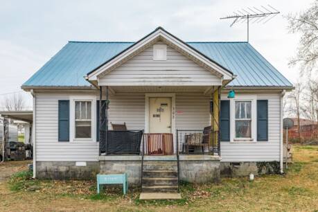302 Edgewood St