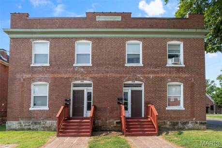 737/739 Themis St