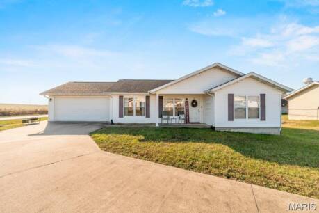 222 Black Willow Ln