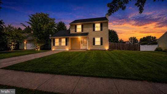 773 Richmond Dr