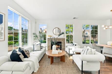 153 Positano Cir