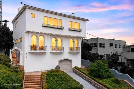 275 Maywood Dr