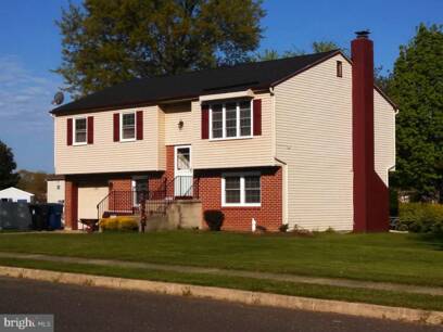 127 Karen Ct