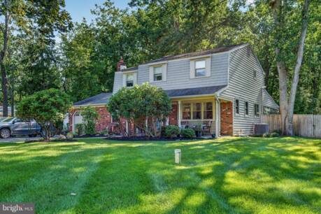 367 Holly Rd