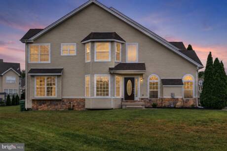 323 Keswick Dr