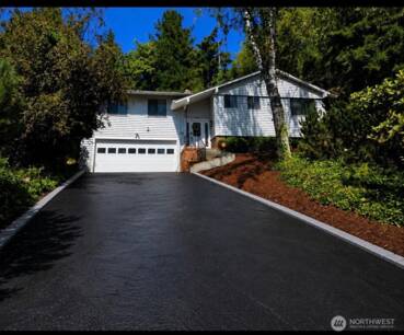 2326 Cedar Pl