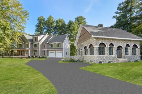 427 Groton Rd