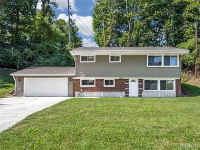 1396 N Keebler Ave