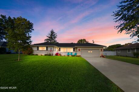 1049 Linden Dr