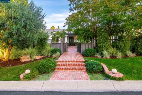 848 Santa Maria Way