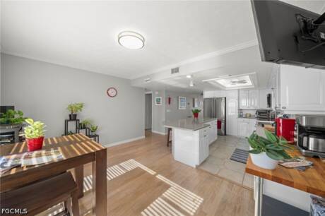 4013 SE 20th Pl 401