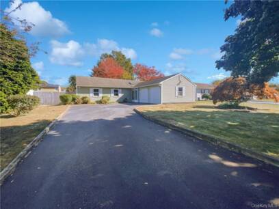11 Frost Valley Dr
