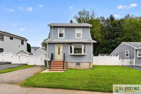 59 Lloyd St